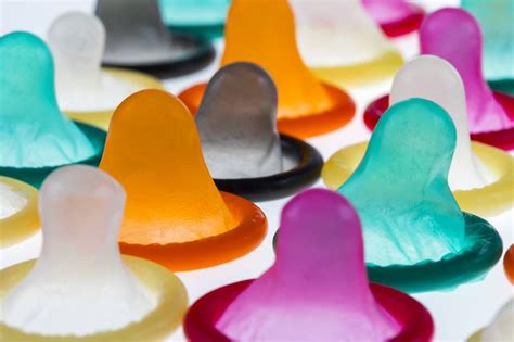 Blowjob ohne Kondom gegen Aufpreis Sexuelle Massage Geidorf